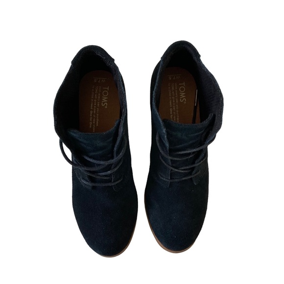 Toms Lunata Lace Up Bootie Black Suede, 7.5 - Picture 9 of 11